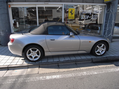 オークション会場に落札車を引き取りに行って来ました。