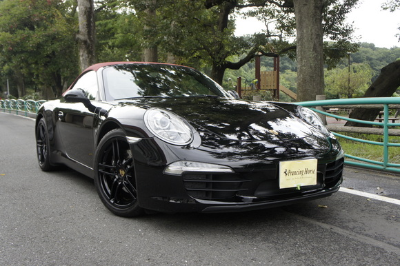 2013年ポルシェ991カレラ　カブリオレスポーツクロノPKG 　