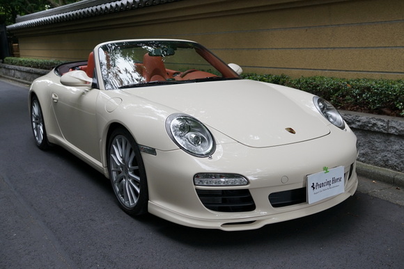 2011年　ポルシェ911カレラ　カブリオレ　　