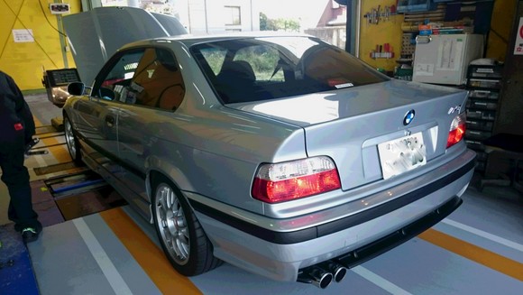 E36　BMW　M3　継続車検