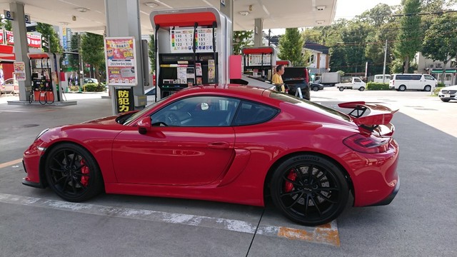 ケイマンGT4品川名変