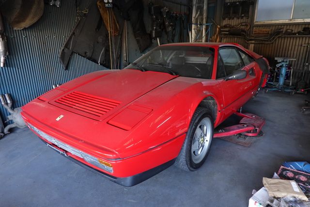 フェラーリ328GTB部品