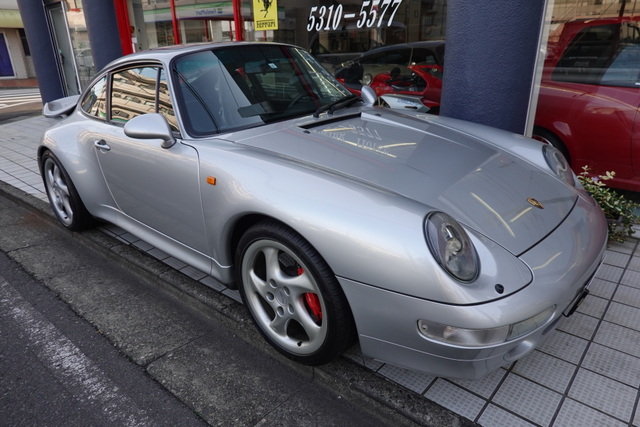 ポルシェ993ターボ入庫