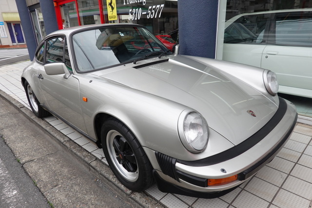 911カレラ3.2入庫