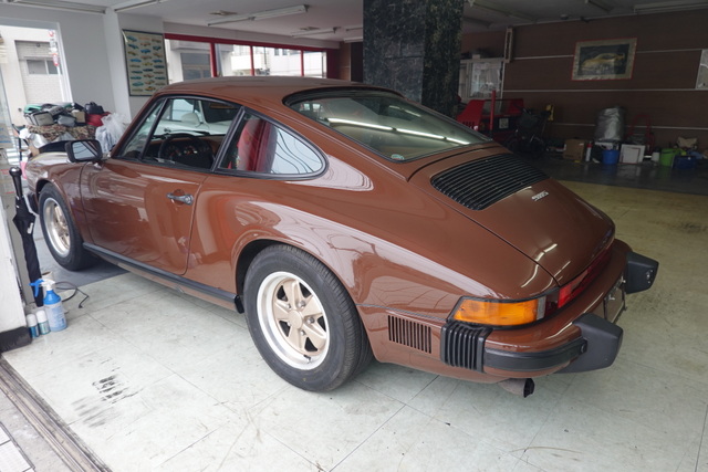 911S-DX リアショック交換