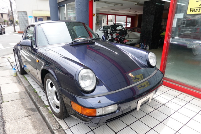 93年ポルシェ964C2TIP入庫