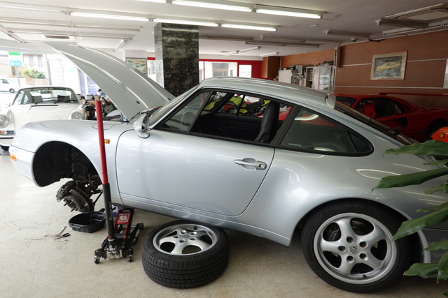 993カレラ　ショック交換