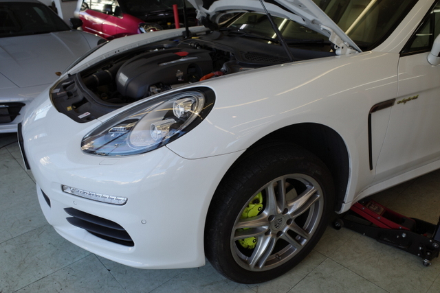 パナーメーラー　オイル交換