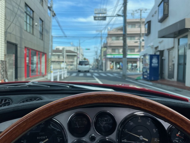 365GTB4 タイヤ交換