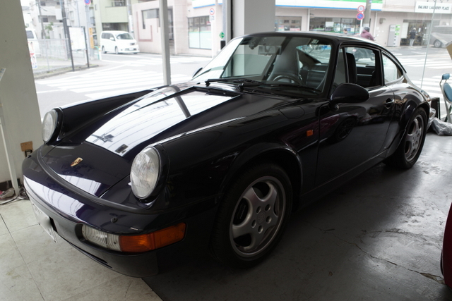 空冷ポルシェ屋さん?