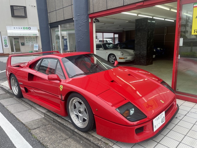 フェラーリ屋さん?